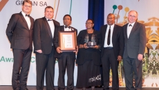 Grain SA celebrated the cream of the country’s grain producing crop during a prestigious gala awards evening, held at The Theatre on the Track in Midrand on Friday, 13 October 2017