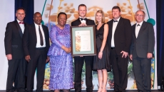 Grain SA celebrated the cream of the country’s grain producing crop during a prestigious gala awards evening, held at The Theatre on the Track in Midrand on Friday, 13 October 2017